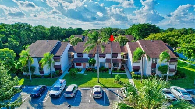 3 of 27 - 5040 Rose Hill Dr #204, Boynton Beach, FL