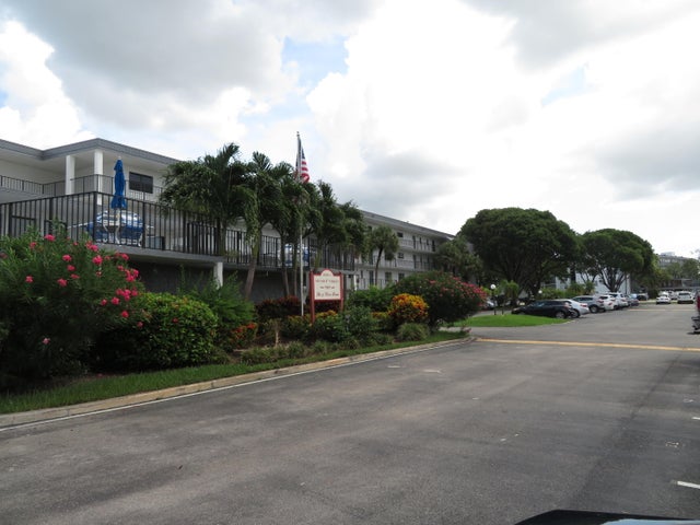4 of 41 - 9233 Sw 8th St #419, Boca Raton, FL