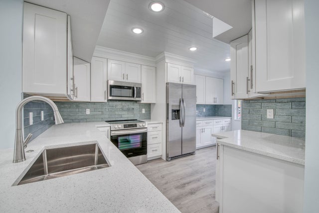 3 of 21 - 14823 Cumberland Dr #204 M, Delray Beach, FL