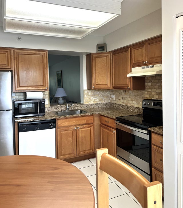 5 of 19 - 14527 Bonaire Blvd #409, Delray Beach, FL