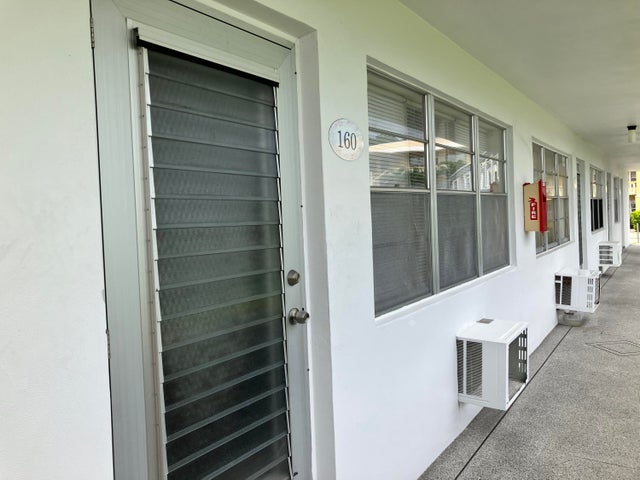 4 of 29 - 160 Andover G, West Palm Beach, FL