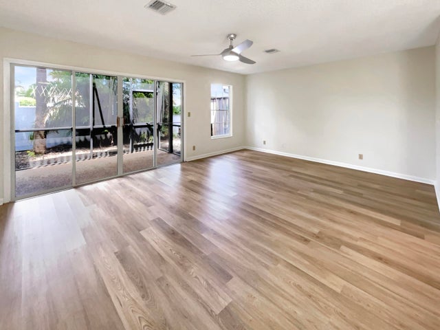 3 of 27 - 1409 Ocean Dunes Cir, Jupiter, FL