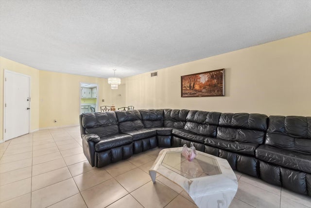 2 of 19 - 10821 N Military Trail #19, Palm Beach Gardens, FL