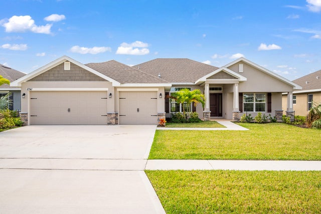 1 of 40 - 8741 Waterstone Boulevard, Fort Pierce, FL