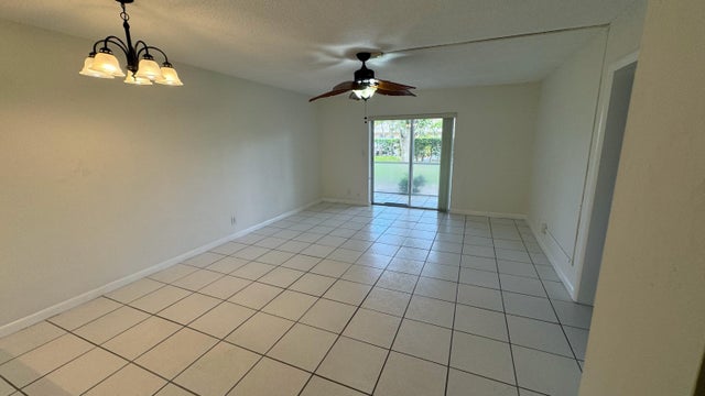 3 of 29 - 2647 N Garden Drive #110, Lake Worth, FL