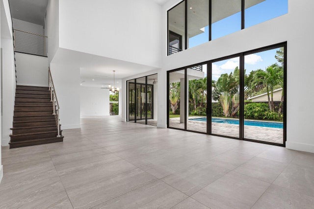 5 of 32 - 465 Ne 4th St, Boca Raton, FL