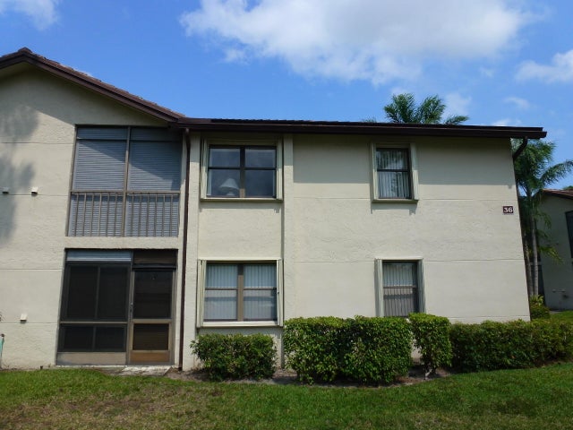 2 of 39 - 7586 Tahiti Lane #201, Lake Worth, FL