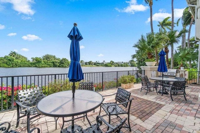 3 of 11 - 2305 Tuscany Wy, Boynton Beach, FL