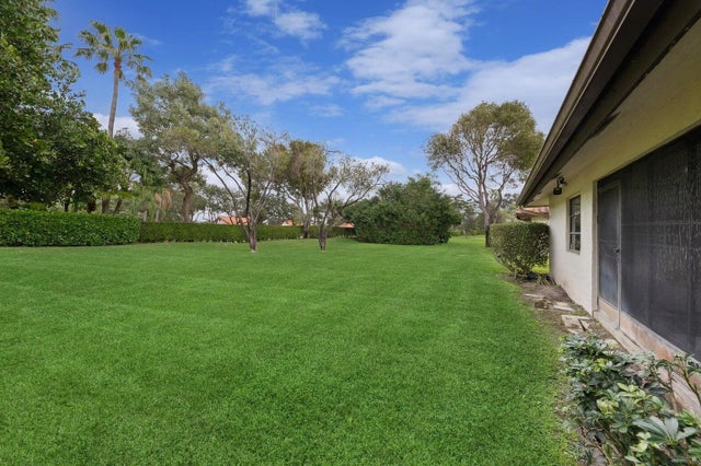 3 of 30 - 6410 Royal Manor Cir, Delray Beach, FL