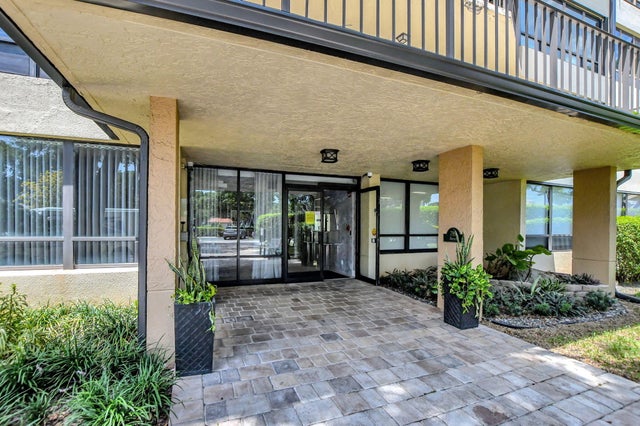 2 of 31 - 799 Jeffery St #2090, Boca Raton, FL