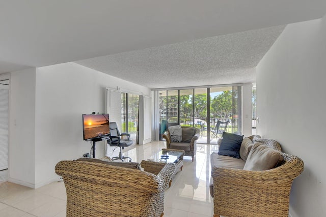 4 of 31 - 799 Jeffery St #2090, Boca Raton, FL