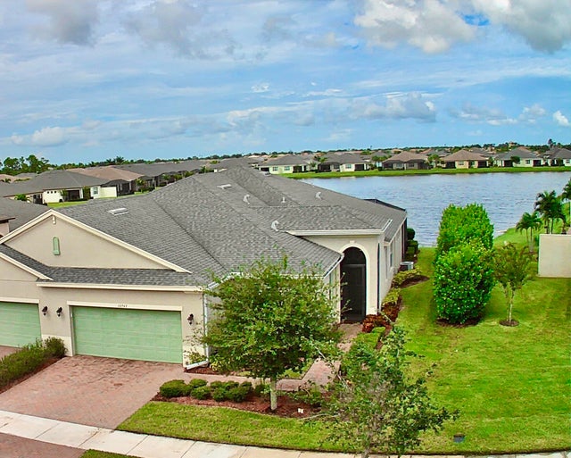 2 of 37 - 10947 Sw Winding Lakes Circle, Port Saint Lucie, FL
