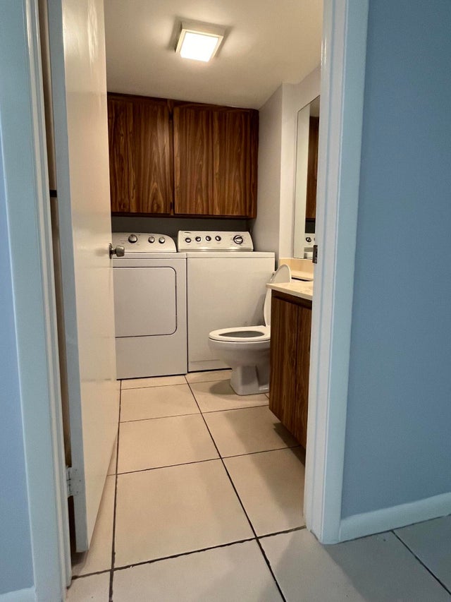 5 of 23 - 5643 56th Wy, West Palm Beach, FL