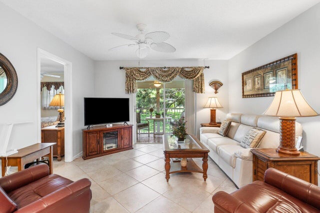 3 of 37 - 18081 Se Country Club Drive #bldg 18 Unit 176, Jupiter, FL