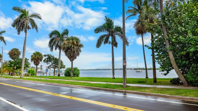 5 of 64 - 7515-7425 S Flagler Dr, West Palm Beach, FL