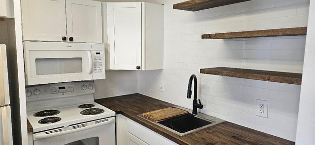 5 of 18 - 880 W Horizons #111, Boynton Beach, FL