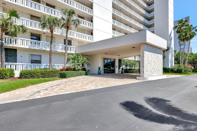 2 of 47 - 5055 N Highway A1a #205, Hutchinson Island, FL