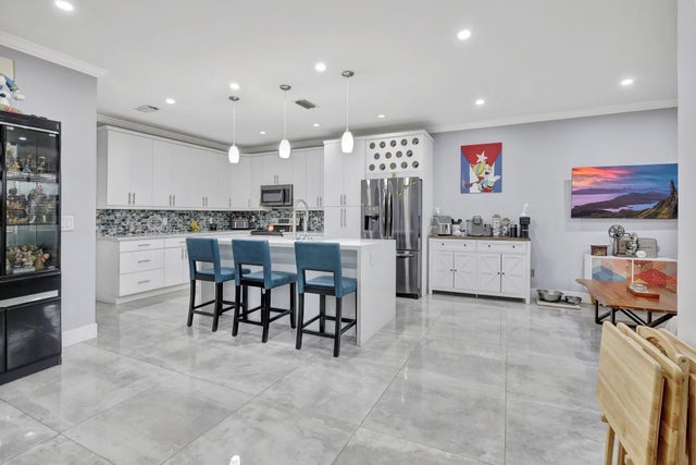 1 of 36 - 325 Nw 153rd Avenue, Pembroke Pines, FL