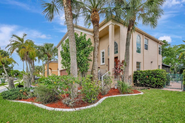 2 of 36 - 325 Nw 153rd Avenue, Pembroke Pines, FL