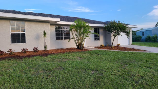 5 of 28 - 2931 Sw Birtle Court, Port Saint Lucie, FL