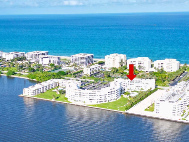 1 of 39 - 2760 S Ocean Blvd #312, Palm Beach, FL