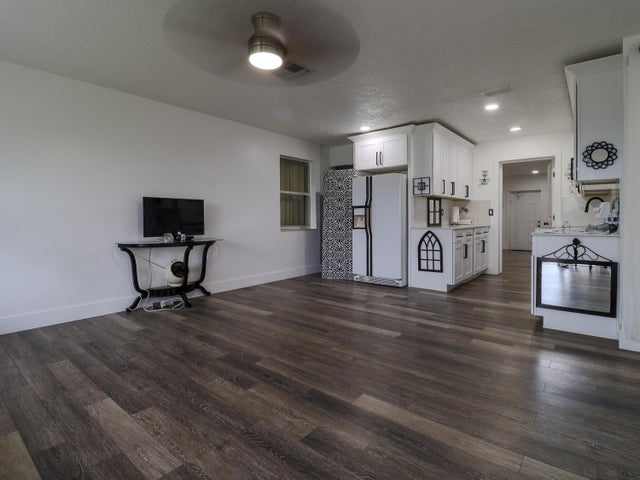 5 of 38 - 1315 7th Street, West Palm Beach, FL