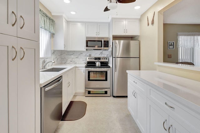 1 of 41 - 15217 Lakes Of Delray Boulevard #109, Delray Beach, FL