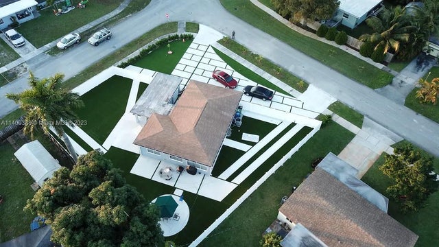 5 of 10 - 3240 Sw 17th Street, Fort Lauderdale, FL