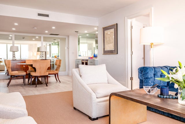 5 of 54 - 1801 S Flagler Dr #1707, West Palm Beach, FL