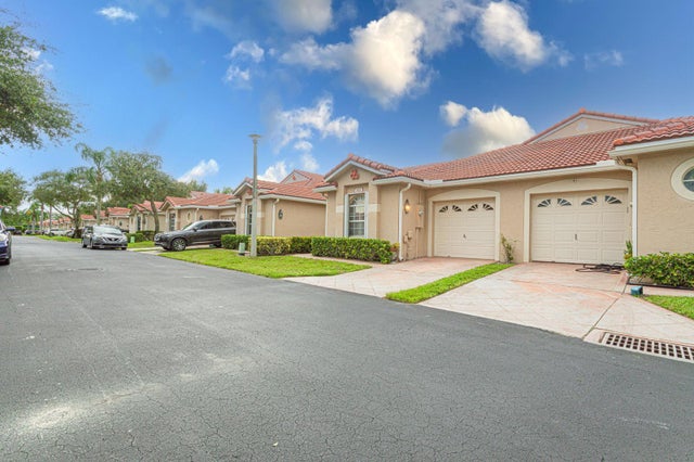 2 of 53 - 1821 Wood Fern Dr, Boynton Beach, FL