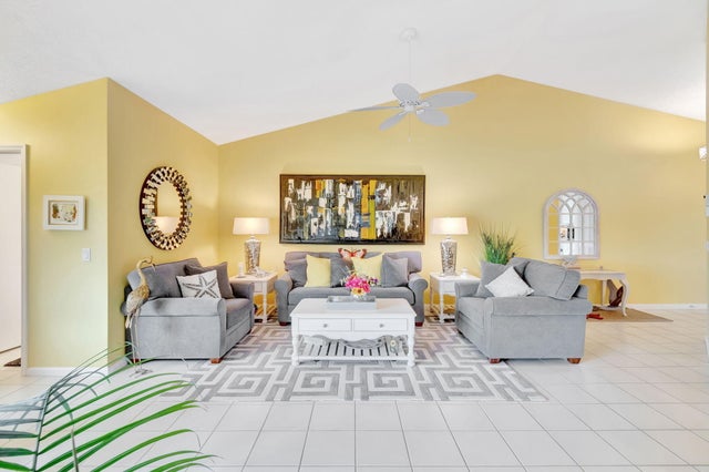 5 of 42 - 8343 Mooring Cir, Boynton Beach, FL