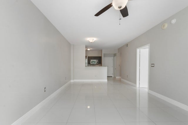5 of 17 - 550 Okeechobee Blvd #314, West Palm Beach, FL