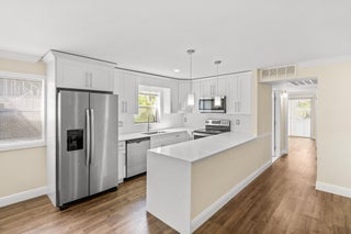 Photo of Listing #RX-11022847
