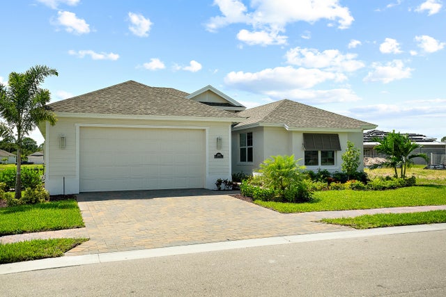 1 of 52 - 6418 High Pointe Cir, Vero Beach, FL