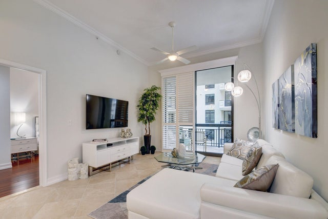 3 of 49 - 701 S Olive Avenue #1506, West Palm Beach, FL