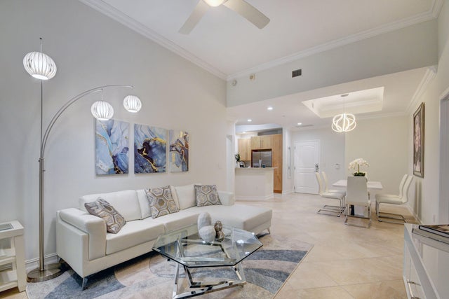 5 of 49 - 701 S Olive Avenue #1506, West Palm Beach, FL