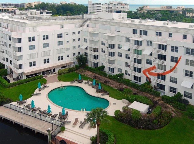 4 of 38 - 2840 S Ocean Blvd #2060, Palm Beach, FL