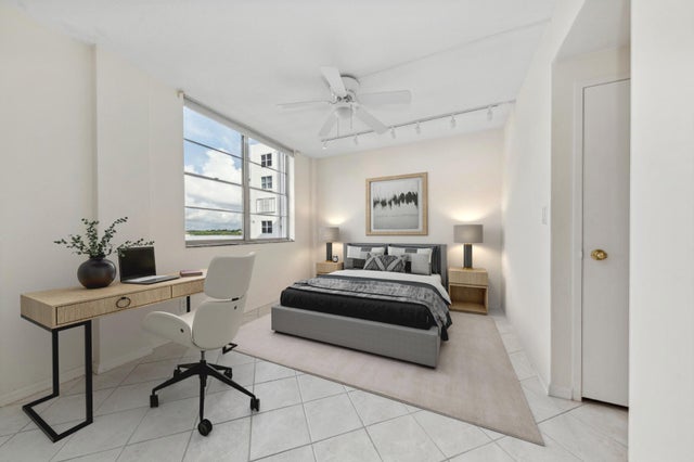 5 of 38 - 2840 S Ocean Blvd #2060, Palm Beach, FL