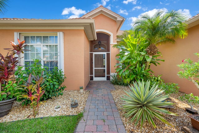 2 of 55 - 424 Nw Sheffield Cir, Port Saint Lucie, FL