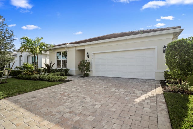 2 of 49 - 9765 Sw Meridian Wy, Stuart, FL