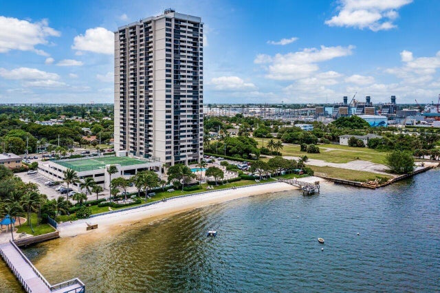 2 of 50 - 5600 N Flagler Drive #505, West Palm Beach, FL