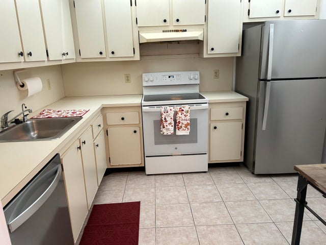 3 of 35 - 1902 Bermuda Cir #e1, Coconut Creek, FL