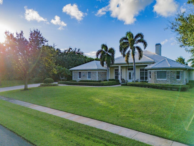 2 of 65 - 1563 Sw Jasmine Trce, Palm City, FL