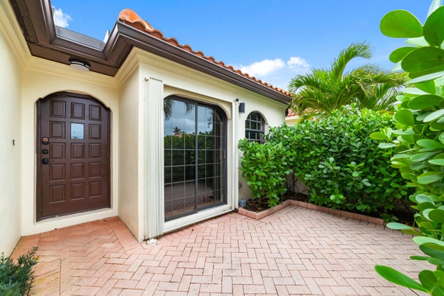 2 of 29 - 1476 Via De La Palma, Jupiter, FL