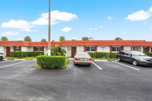 4 of 23 - 5800 Fernley Dr W #77, West Palm Beach, FL