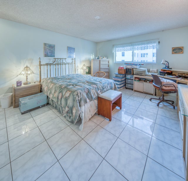 4 of 49 - 1 N Golfview Rd #601, Lake Worth Beach, FL