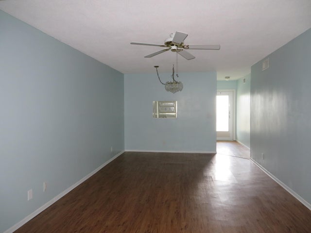 2 of 24 - 2214 Ne 1st Wy #201, Boynton Beach, FL