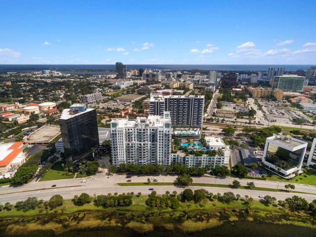 2 of 33 - 300 S Australian Avenue #1007, West Palm Beach, FL