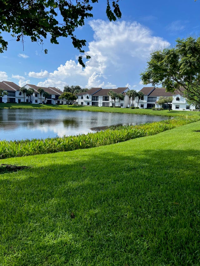 2 of 32 - 5427 Verona Drive #c, Boynton Beach, FL