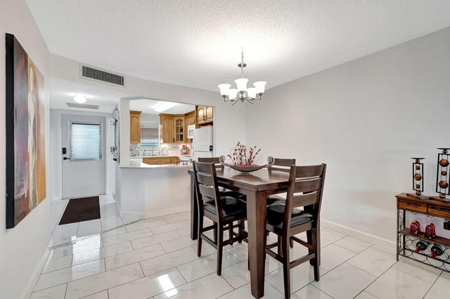 3 of 62 - 720 E Ocean Av #303, Boynton Beach, FL